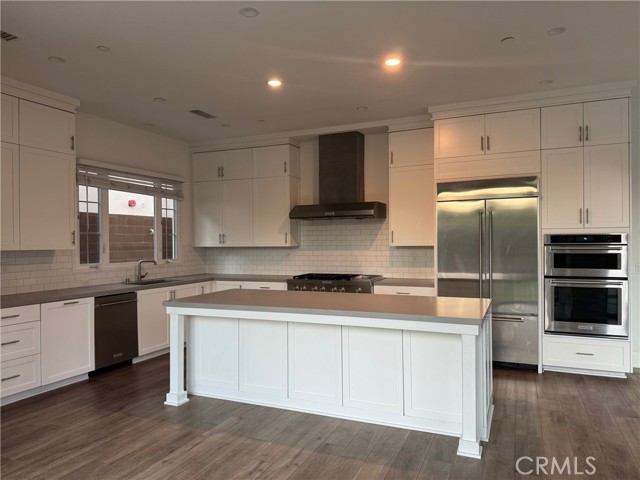 Detail Gallery Image 21 of 22 For 107 Villa Ridge, Irvine,  CA 92602 - 4 Beds | 3 Baths