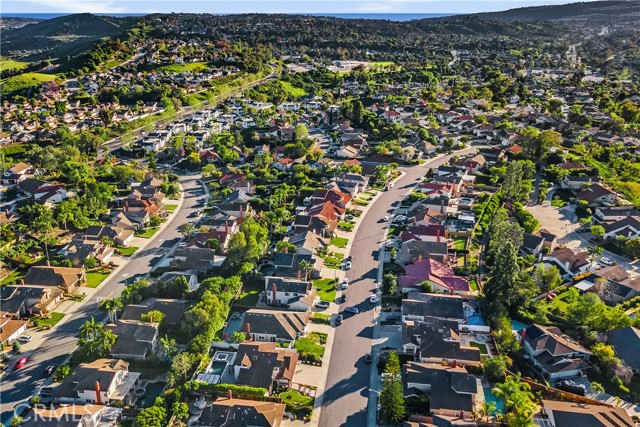 Detail Gallery Image 41 of 42 For 28372 La Falda, Laguna Niguel,  CA 92677 - 4 Beds | 3 Baths
