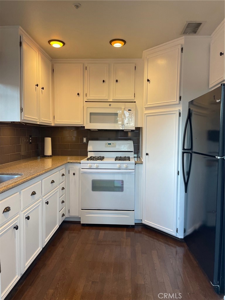 MLS #OC25267528 image #6