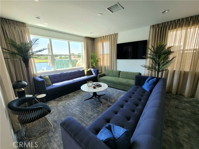 Image 5 of 26 For 84657 Litorale Court