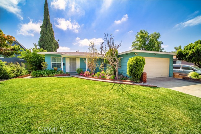 Detail Gallery Image 1 of 29 For 1582 Darby Ave, Pomona,  CA 91767 - 3 Beds | 1 Baths