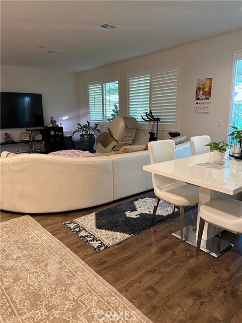 Detail Gallery Image 4 of 27 For 29324 Wild Lilac, Lake Elsinore,  CA 92530 - 3 Beds | 2 Baths