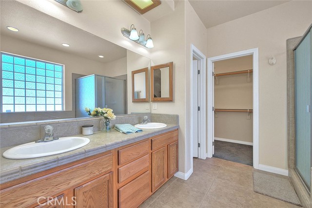 15095 Douglas Street, Apple Valley CA: https://media.crmls.org/medias/7c9b3c24-981a-458a-9d00-2003300ef504.jpg