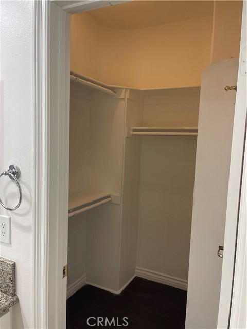 Detail Gallery Image 15 of 18 For 255 N Michigan, Pasadena,  CA 91106 - 3 Beds | 3 Baths