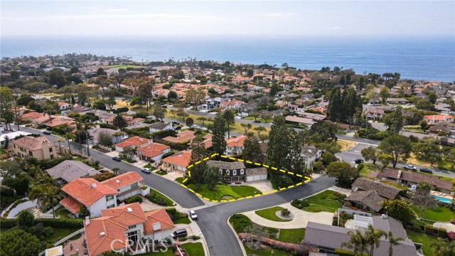 808 Via Margate, Palos Verdes Estates, California 90274, 4 Bedrooms Bedrooms, ,2 BathroomsBathrooms,Residential,Sold,Via Margate,SB23033607