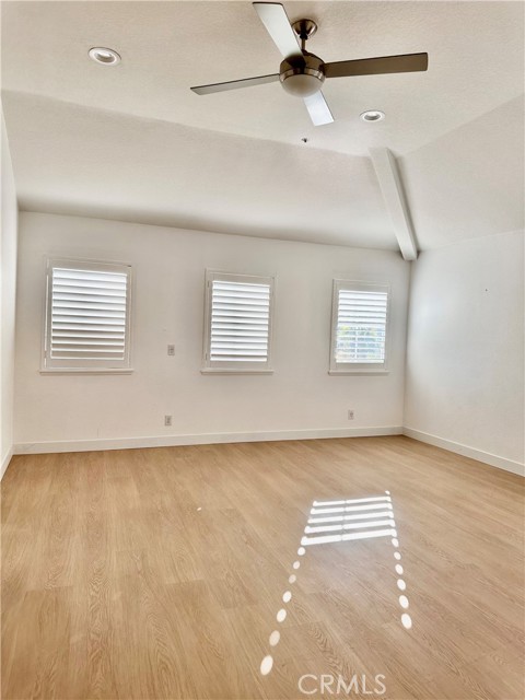 Detail Gallery Image 33 of 53 For 1000 Calle Allegre, Glendale,  CA 91208 - 4 Beds | 4 Baths