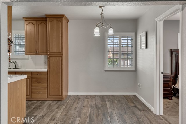Detail Gallery Image 8 of 38 For 6303 Droxford, Lakewood,  CA 90713 - 4 Beds | 2 Baths