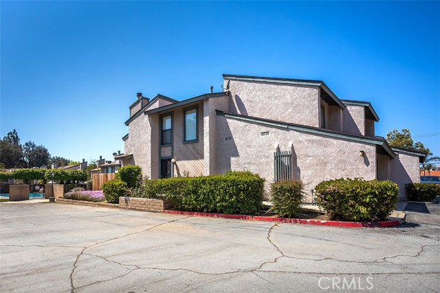 Image 2 for 821 S Mountain Ave, Ontario, CA 91762