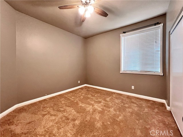 Detail Gallery Image 8 of 11 For 15051 Rocking Horse Ct, Lake Elsinore,  CA 92530 - 4 Beds | 2 Baths