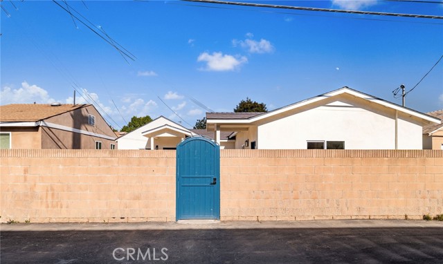 Image 21 of 47 For 2155 Euclid Avenue