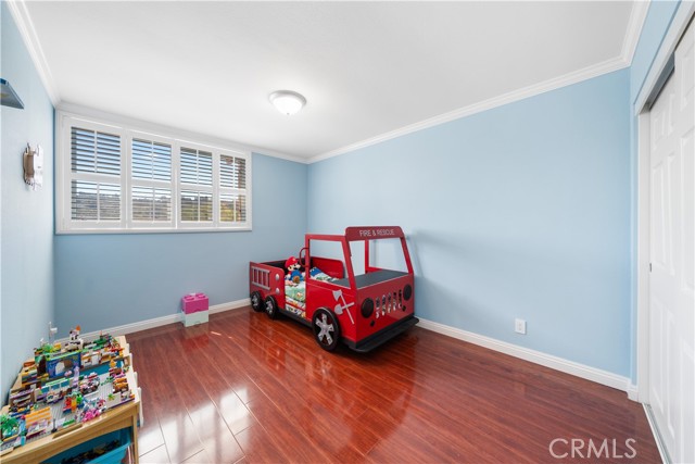 23072 Aspen Knoll Drive, Diamond Bar CA: https://media.crmls.org/medias/7c9efe2f-5b9d-4f58-a390-b27e03e5f770.jpg