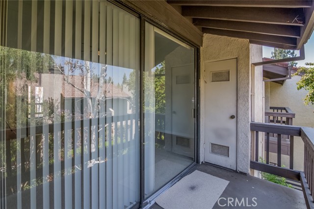 5711 Owensmouth Avenue, Woodland Hills CA: https://media.crmls.org/medias/7c9f851b-33cb-4379-aa64-55c19affc890.jpg
