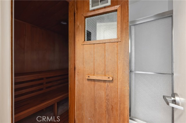 415 S Prospect Avenue, Redondo Beach CA: https://media.crmls.org/medias/7ca064be-35f8-4e70-aad0-fcb558cb1edf.jpg