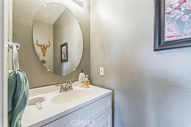 Detail Gallery Image 15 of 36 For 32050 Baywood St, Lake Elsinore,  CA 92532 - 3 Beds | 2/1 Baths