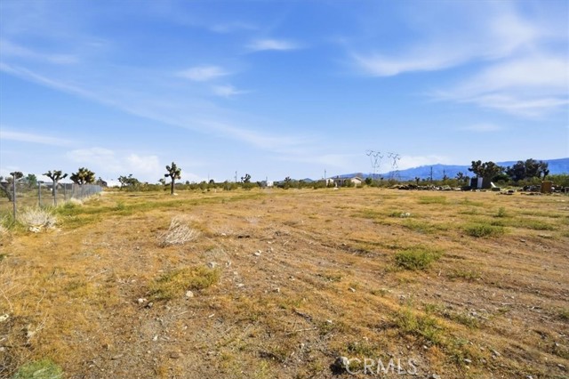 Detail Gallery Image 30 of 37 For 12601 Nandina, Phelan,  CA 92371 - 3 Beds | 2 Baths