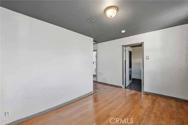 Detail Gallery Image 4 of 59 For 12525 Persing Dr, Whittier,  CA 90606 - 6 Beds | 3 Baths