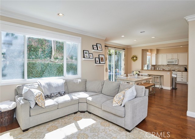 Detail Gallery Image 5 of 28 For 28 Chandler Pl, Rancho Santa Margarita,  CA 92688 - 4 Beds | 2/1 Baths