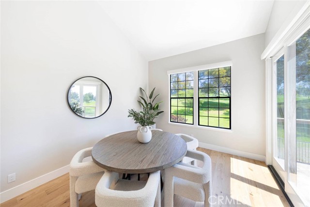 Detail Gallery Image 15 of 44 For 90 Ocean Vista, Newport Beach,  CA 92660 - 2 Beds | 2/1 Baths