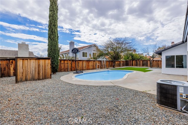 Detail Gallery Image 32 of 33 For 12557 Cobalt Rd, Victorville,  CA 92392 - 3 Beds | 2 Baths