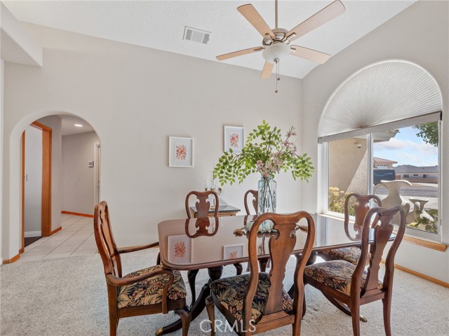 14526 Galleon Lane, Helendale CA: https://media.crmls.org/medias/7ca2e2aa-c179-4f45-8c43-e4f506acc0b9.jpg