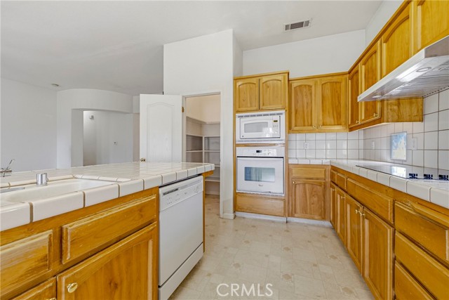 Detail Gallery Image 38 of 71 For 4115 Bella Vista St, Chowchilla,  CA 93610 - 3 Beds | 2 Baths