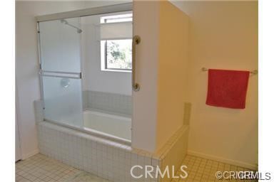 124 N Janet Place, Fullerton CA: https://media.crmls.org/medias/7ca40676-e454-4970-bf72-367bee7e264e.jpg