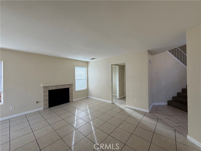 Detail Gallery Image 15 of 61 For 927 Dolphin Dr, Perris,  CA 92571 - 4 Beds | 2/1 Baths