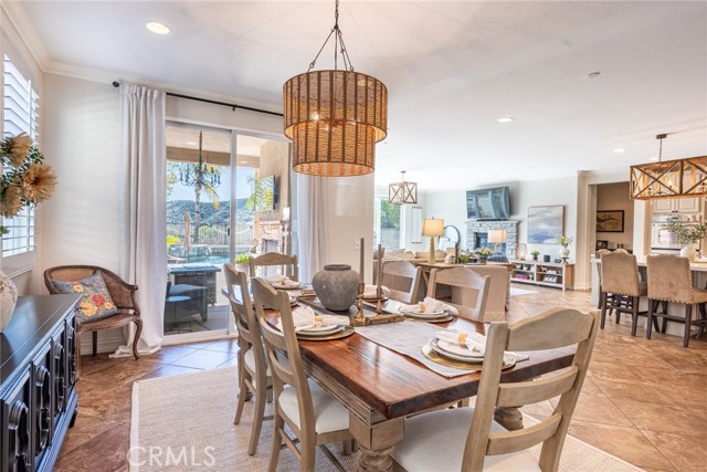 22514 Brightwood Place, Saugus CA: https://media.crmls.org/medias/7ca5a374-30c4-4947-9d4c-e00309151594.jpg