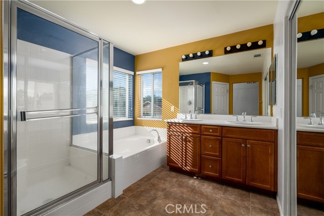 2096 Wild Thyme, San Jacinto CA: https://media.crmls.org/medias/7ca5e59b-666e-4d37-878f-27816cfe05e9.jpg