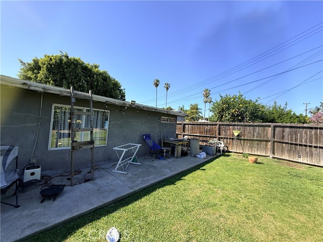 Detail Gallery Image 5 of 7 For 554 Balham, La Puente,  CA 91744 - 3 Beds | 1 Baths