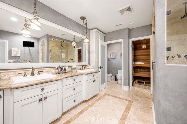 Detail Gallery Image 11 of 22 For 3677 Eddingham Ave, Calabasas,  CA 91302 - 6 Beds | 6/1 Baths