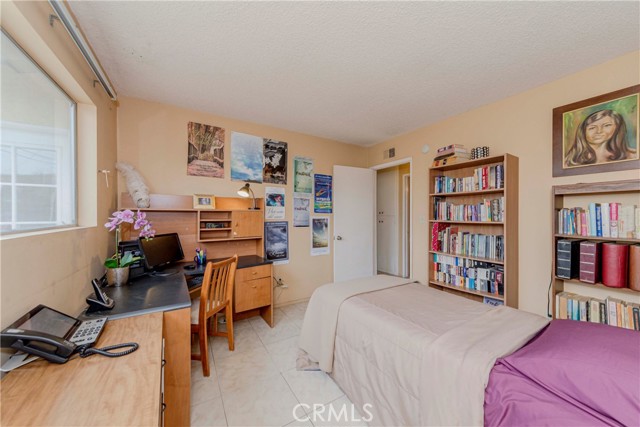 Detail Gallery Image 24 of 54 For 1511 W Hill Ave, Fullerton,  CA 92833 - 3 Beds | 3 Baths