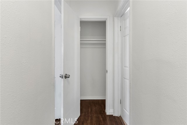 2227 E 112th Street, Los Angeles CA: https://media.crmls.org/medias/7ca6f25d-3211-4110-8463-ffc38c1d1436.jpg