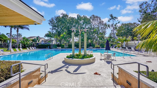 Detail Gallery Image 33 of 37 For 19471 Sandcastle, Huntington Beach,  CA 92648 - 3 Beds | 2/1 Baths