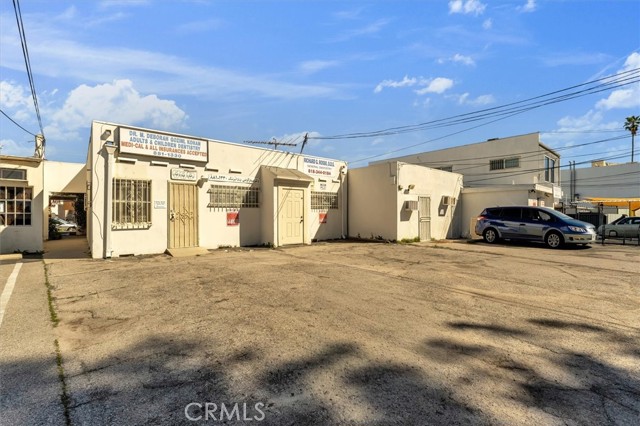  Commercial for Sale in Encino, California