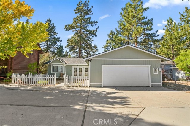 Detail Gallery Image 1 of 29 For 353 Sites Way, Big Bear City,  CA 92314 - 3 Beds | 2 Baths