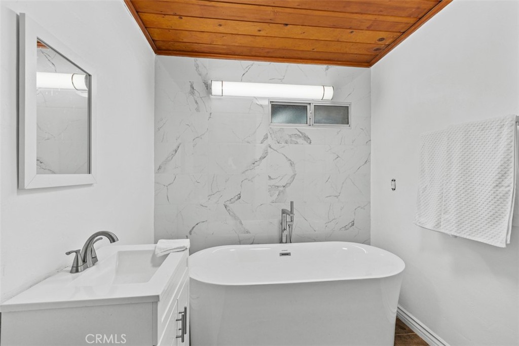 MLS #CV25237928 image #13