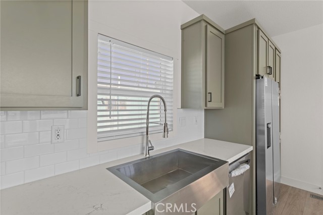 Detail Gallery Image 10 of 30 For 6154 Mission Bld #03,  Jurupa Valley,  CA 92509 - 2 Beds | 2 Baths