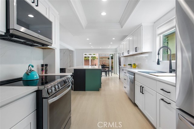 7231 Siena Avenue, Westminster CA: https://media.crmls.org/medias/7ca90925-4465-4c15-b3e8-2f1a678aeda6.jpg