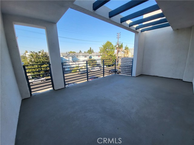 14614 Vanowen Street, Van Nuys CA: https://media.crmls.org/medias/7ca94eda-e4f0-4d56-949f-e0f5001b56e0.jpg