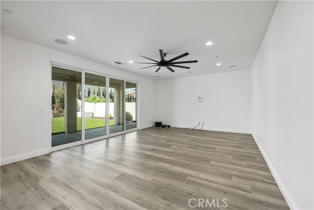 30902 Palette Road, Murrieta CA: https://media.crmls.org/medias/7ca97013-e63d-4dbe-9be9-3ff5fbe60558.jpg