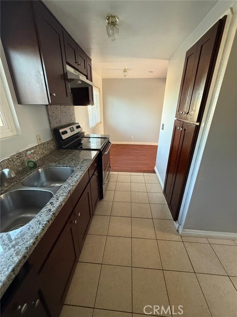 Detail Gallery Image 11 of 18 For 12835 10th #44,  Chino,  CA 91710 - 1 Beds | 1 Baths