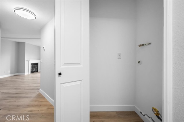 645 Chestnut Avenue, Long Beach CA: https://media.crmls.org/medias/7caaf4c5-a7f5-4506-91e6-87397c0343a8.jpg