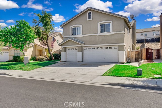 Detail Gallery Image 2 of 42 For 16322 Calle Serena, Moreno Valley,  CA 92551 - 6 Beds | 3 Baths