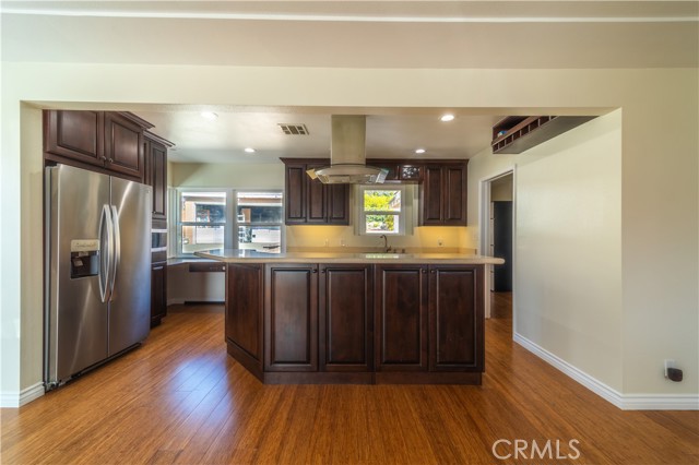 Detail Gallery Image 18 of 42 For 3341 Thelma, La Crescenta,  CA 91214 - 3 Beds | 3 Baths