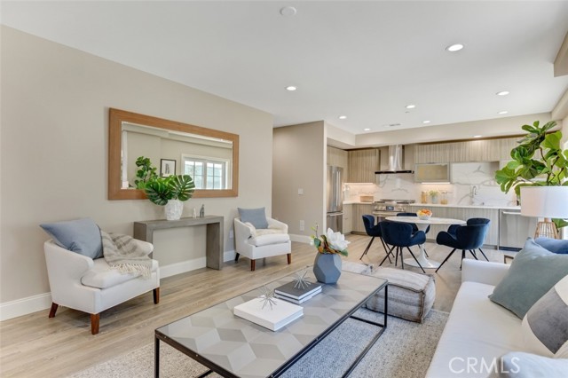 415 California Street, Arcadia CA: https://media.crmls.org/medias/7cac7a78-f203-4af5-8816-cda8f2346d25.jpg