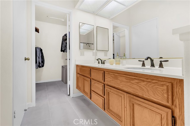 41402 Willow Run Road, Temecula CA: https://media.crmls.org/medias/7cad360a-f81e-4dda-abf6-07045ef03cb8.jpg