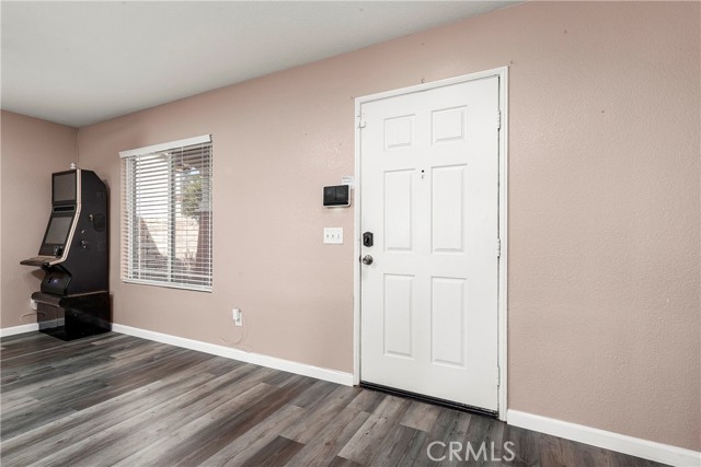 Detail Gallery Image 20 of 38 For 38609 Erika, Palmdale,  CA 93551 - 5 Beds | 3 Baths