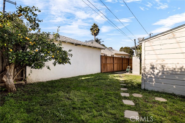 Detail Gallery Image 29 of 35 For 9400 Kramerwood Pl, Los Angeles,  CA 90034 - 3 Beds | 2 Baths