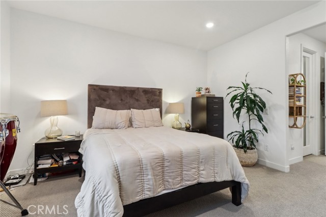 Detail Gallery Image 15 of 36 For 27230 Red Willow Ct, Valencia,  CA 91381 - 3 Beds | 2/1 Baths